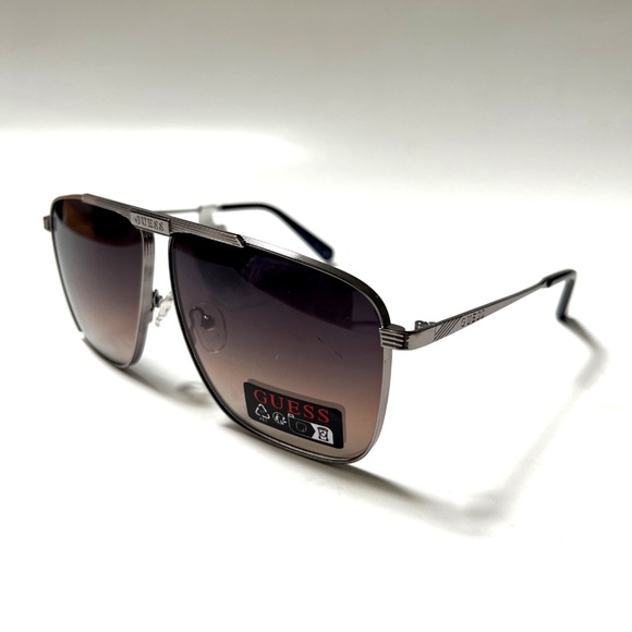 New Original GUESS Aviator Sunglasses GO00052 Textured Frame Silver Classic